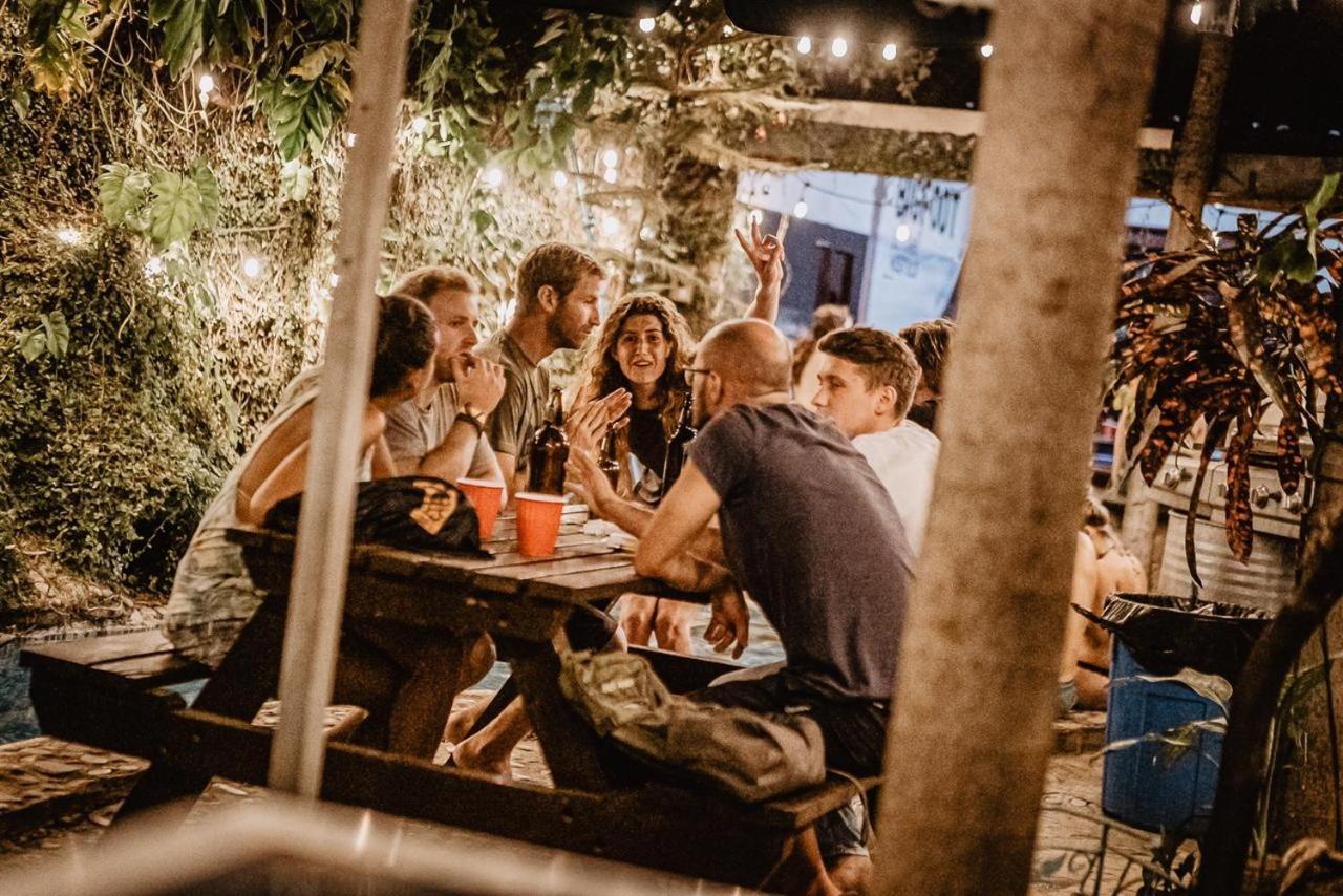 Bigfoot Hostel León Екстериор снимка